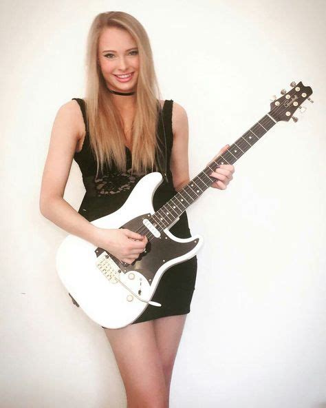 Sophie Lloyd Guitar Girl Female Guitarist Lloyd