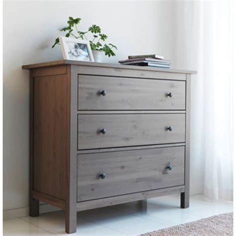 Easy to apply adhesive vynils, pegs and other to revamp this standard looking ikea furntiutre into something customized that would express your personality. Amazon.com - Ikea Hemnes Dresser Chest with 3 Drawers ...