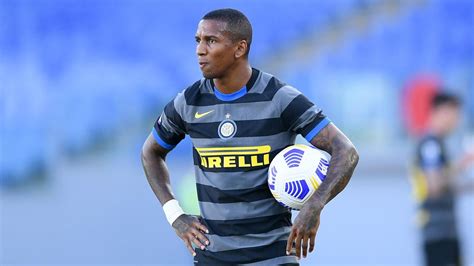 Welcome to the ashley young zine, with news, pictures, articles, and more. Serie A, un altro positivo al Covid nell'Inter: è Ashley ...