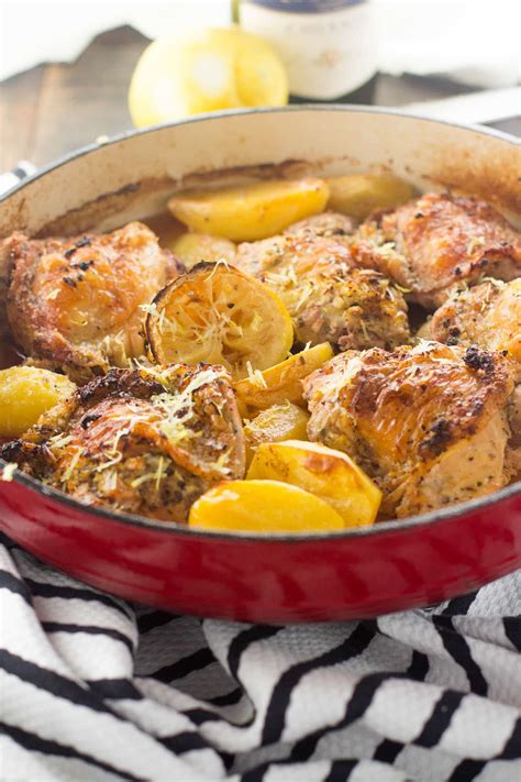 One Pot Greek Chicken And Potatoes Girl And The Kitchen