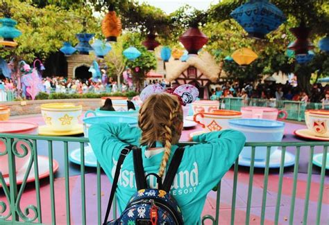18 Magical Disneyland Picture Ideas The Ultimate Disneyland