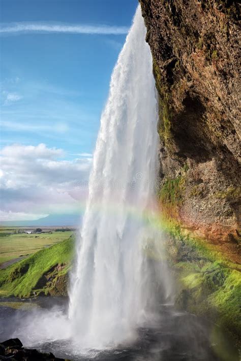 Seljalandsfoss Wasserfall In Island Durchgang Unter Der Belichtung Der Langen Zeit Des