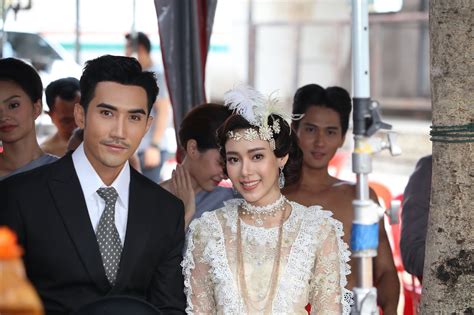 หนูณิช&คุณปวีร์👏💑💝 #คิดถึงพี่พิ้งพลอยกะพี่โก้นะคะจุบุๆ😍💝🌺👏👏👏 73w reply kaowjung_acc ค่ายดีด้า บวงสรวงละคร วิมานมนตรา , ขิงก็รา ข่าก็แรง 2 ...