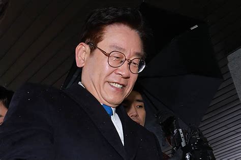 루이비통 회장 아들 결혼 기사에 달린 댓글.jpg 59. '대통령 아들' 걸고넘어진 이재명…野 먹잇감 되나
