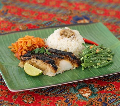 Food Lust People Love Bali Spicy Grilled Fish Ikan Bakar Jimbaran