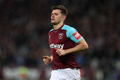 Aaron Cresswell Says West Hams Andy Carroll Is One Of The Best In His Position