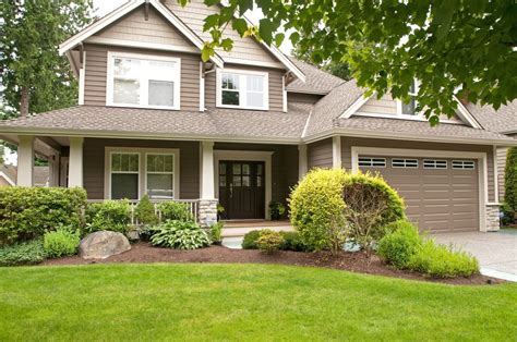 Exterior House Painting Vancouver Brown House White Trim And Brown