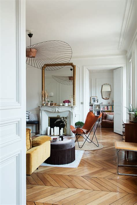 A Stylish Haussmannian Apartment In Paris Decoration Interieur