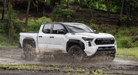 2024 Tacoma Revealed Now With Hybrid Model 🔋 Page 3 F150gen14