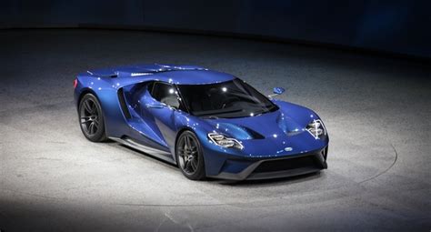 2015 Naias Debuts 2017 Ford Gt Car Statement