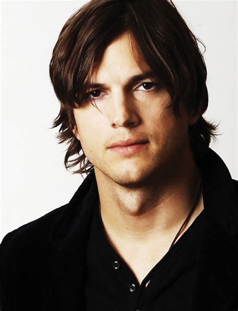 You can try this ashton kutcher's hairstyle with your own photo upload at easyhairstyler. 28 Hairstyles Ashton Kutcher Has Worn In Movies | Hairstylo