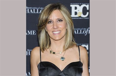 Carson was responding to a question from cnn moderator hugh hewitt as to whether he would be ready to order airstrikes that would kill innocent civilians as president, recalling his presurgery. Die CNN-Moderatorin Alisyn Camerota bei der Präsentation ...