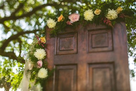 A Romantic And Vintage Garden Wedding Every Last Detail
