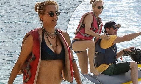 We will deliver ski boats or jet skis to your condo or vacation rental, and let you use them for one day or multiple days. Pin on Celebs Spotted in Barbados