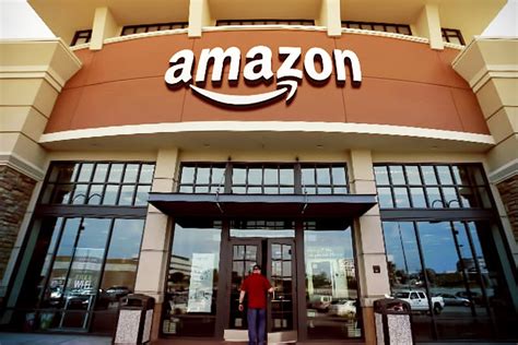 Amazon Abre Su Primera Tienda F Sica