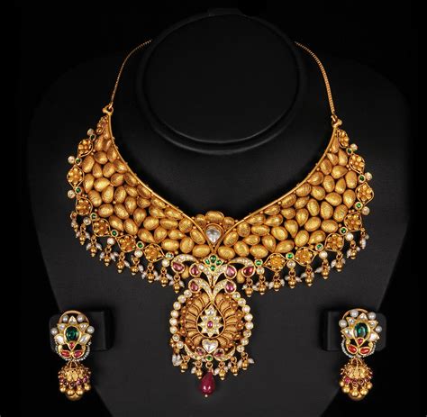 Gold And Diamond Jewellery Designs Beautiful Antique Bridal Necklace