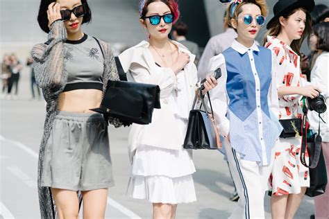 Amazing Street Style At Seoul Fashion Week 2015 Fashion Conversations About Her
