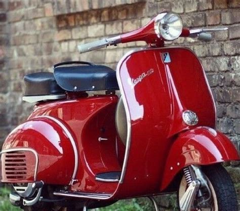 Pin By Lisa Norden On Red Vespa Vespa Motor Scooters Vespa Scooters