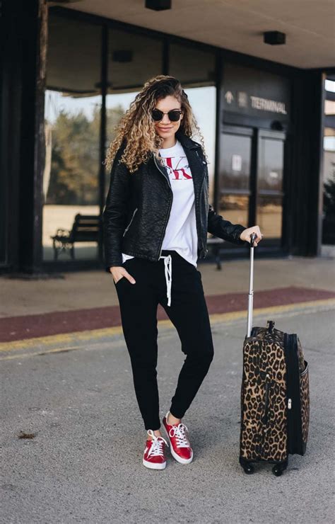 7 Comfy Airport Outfits That Are Perfect For Traveling My Chic Obsession