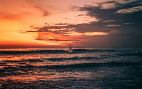 Download Wallpaper 2560x1600 Sunset Surfing Waves
