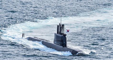 South Korea Navy Receives First Indigenous 3000 Ton Submarine