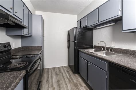 Highpointe Apartments - 1229 Beacon Parkway Birmingham, AL