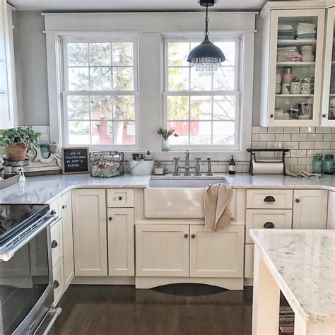 Cute Country Cottage Kitchen Country Cottage Kitchen Kitchen Remodel