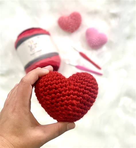 Free Crochet Valentine Stuffed Heart Pattern Amigurumi Diy T Lilleliis