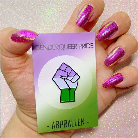 Genderqueer Pride Flag Enamel Pin Abprallen