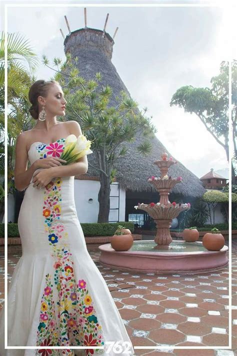 Mexican Wedding Dress Traditional Mexican Inspired Wedding Mexican