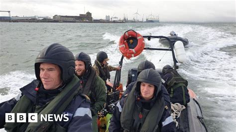 Navy Divers Destroy Ww2 Bomb Found In 17th Century Warship Bbc News