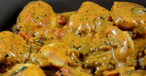 I love using my fontignac enamel dutch oven and don't see enough recipes that call for its use on here. Patty Saveurs | Dutch Oven Chicken Stroganoff