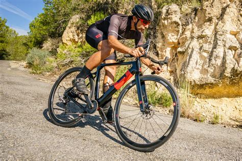 Download 3T Exploro Speed doubles down going slow faster, with aero ...