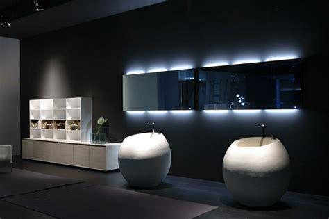 Schwarz, Grau und Braun im Badezimmer - 50 Designs ...