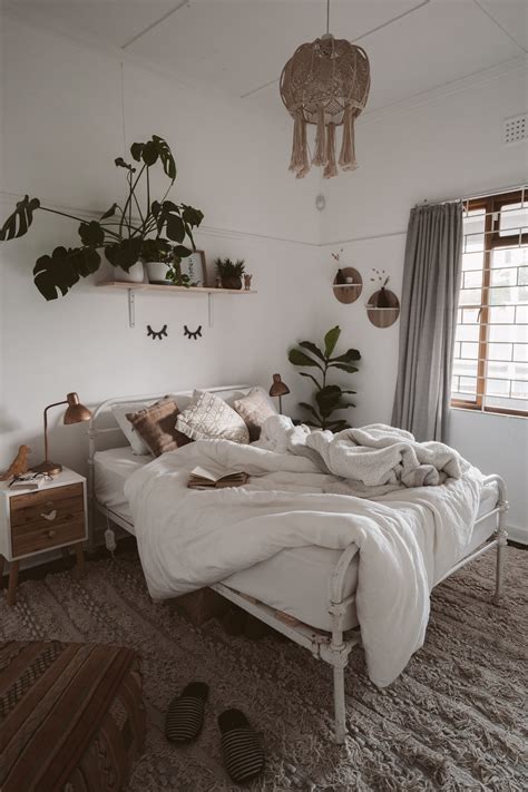Simple Bedroom Design Ideas For Modern Homes
