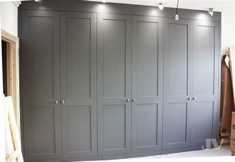 14 Grey Fitted Wardrobes Ideas For Your Bedroom Jv Carpentry