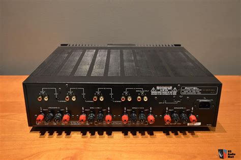 Rotel Rmb 1048 Eight Channel Amplifier Photo 1038905 Us Audio Mart