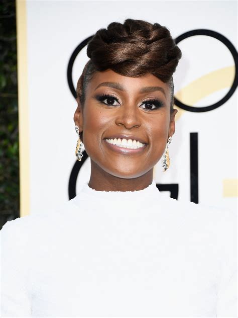 Issa Rae Hair Golden Globes 2017 Essence