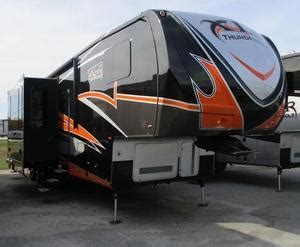 The search volume is 7900 p/m. 8 Images 30 Foot Fifth Wheel Toy Hauler And View - Alqu Blog