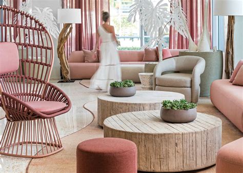 25 Cool And Captivating Hotel Lobbies Interior Design