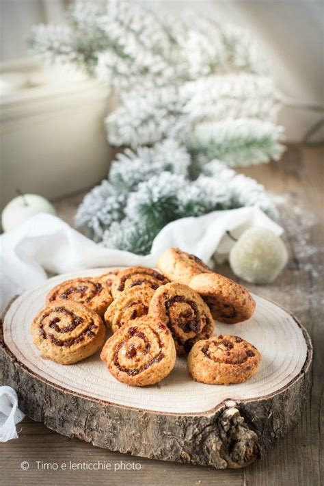 I dolci e i biscotti natalizi fanno parte da centinaia di anni della tradizione tedesca. Pin su Dolci vegani - vegan cake - sweet vegan recipes