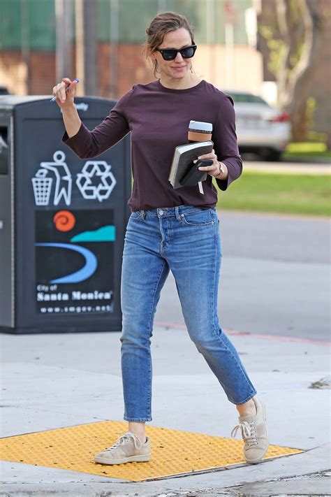 Jennifer Garner Jennifer Garner Style Casual Street Style Keds Style