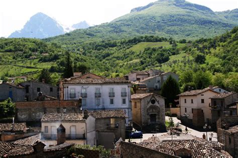 La Guida Sul Comune Di Tossicia Te In Abruzzo Italia