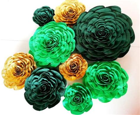 A flowering cactus growing in a pot in my back yard. 12 Large Paper Flowers decor wall Gold Green White ...