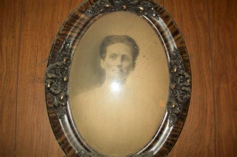 Life In A Deer Yard Antique Oval Picture Frames With Bubble Glass Made Of Tiger Wood