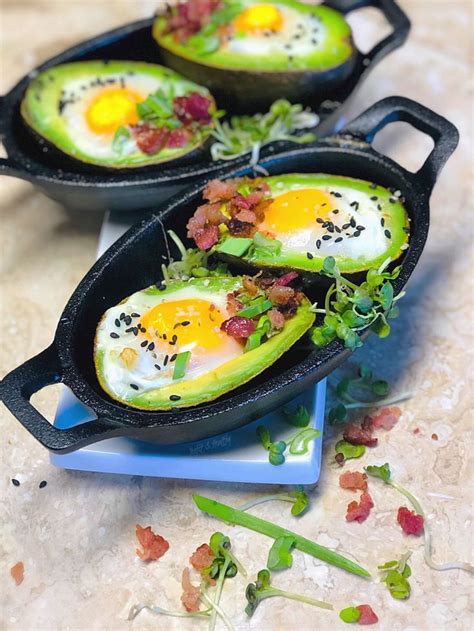 Baked Avocado Eggs A Low Carb Option Packed With Heart Healthy Fats