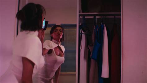 Nude Video Celebs Carmen Ejogo Sexy The Girlfriend Experience S02e02 2017