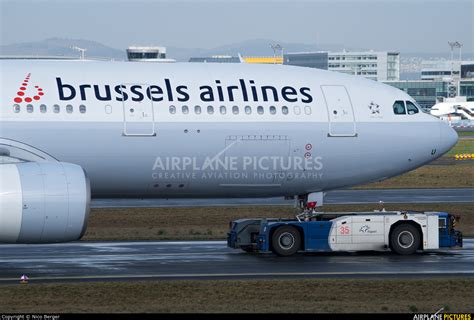 Oo Sfu Brussels Airlines Airbus A330 200 At Frankfurt Photo Id