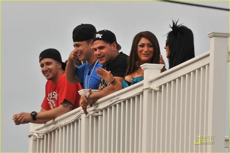 Jersey Shore Cast Returns To Seaside Heights Photo 2555649 J Woww