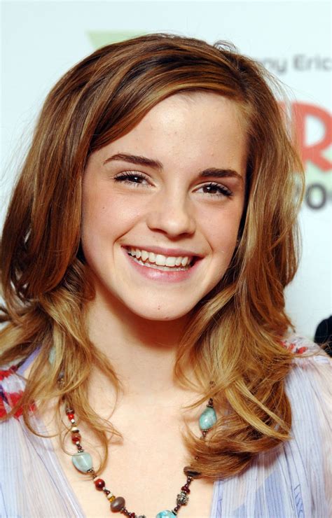 Emma Watson S Stunning Hair Styles And Haircuts